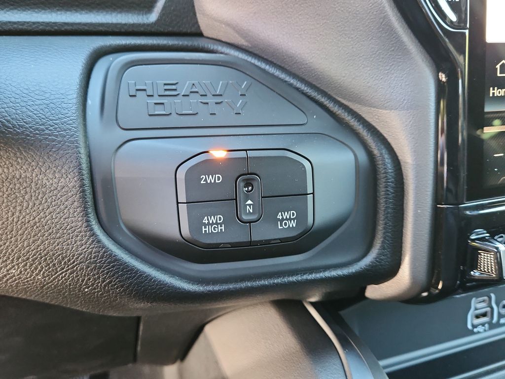 2026 RAM 2500 Laramie - Photo 25