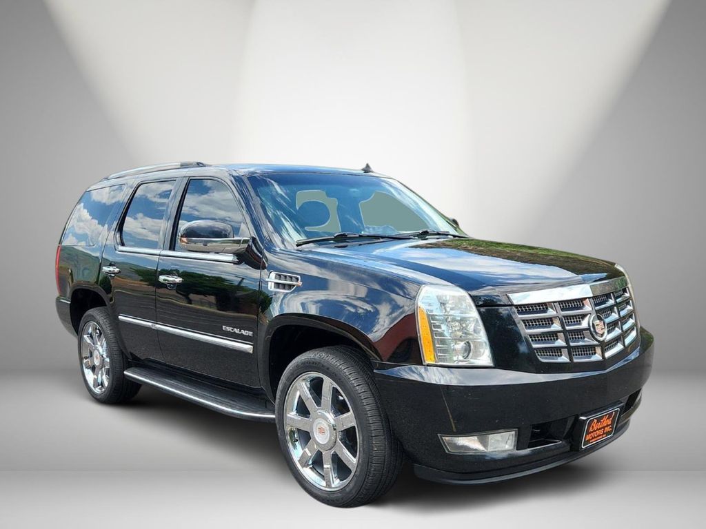2013 Cadillac Escalade Luxury
