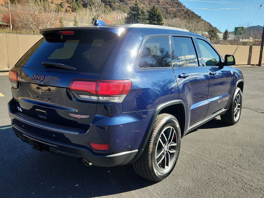 2018 Jeep Grand Cherokee Trailhawk photo 2