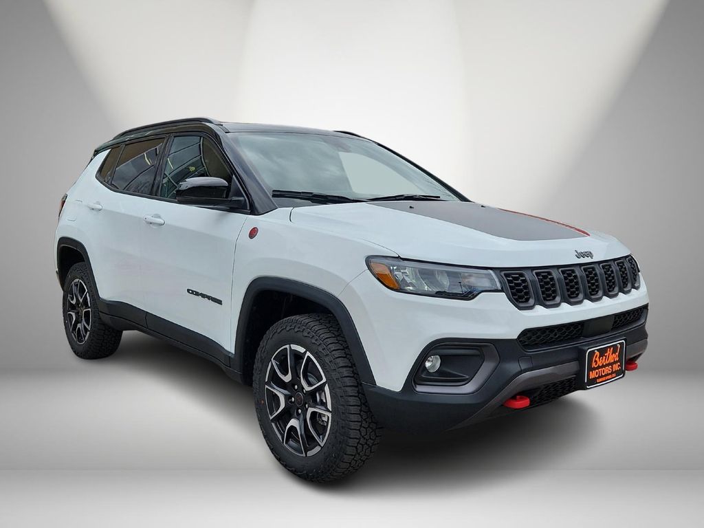 2026 Jeep Compass Trailhawk's photo
