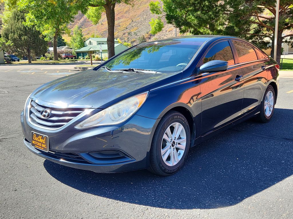 2013 Hyundai Sonata GLS photo 4