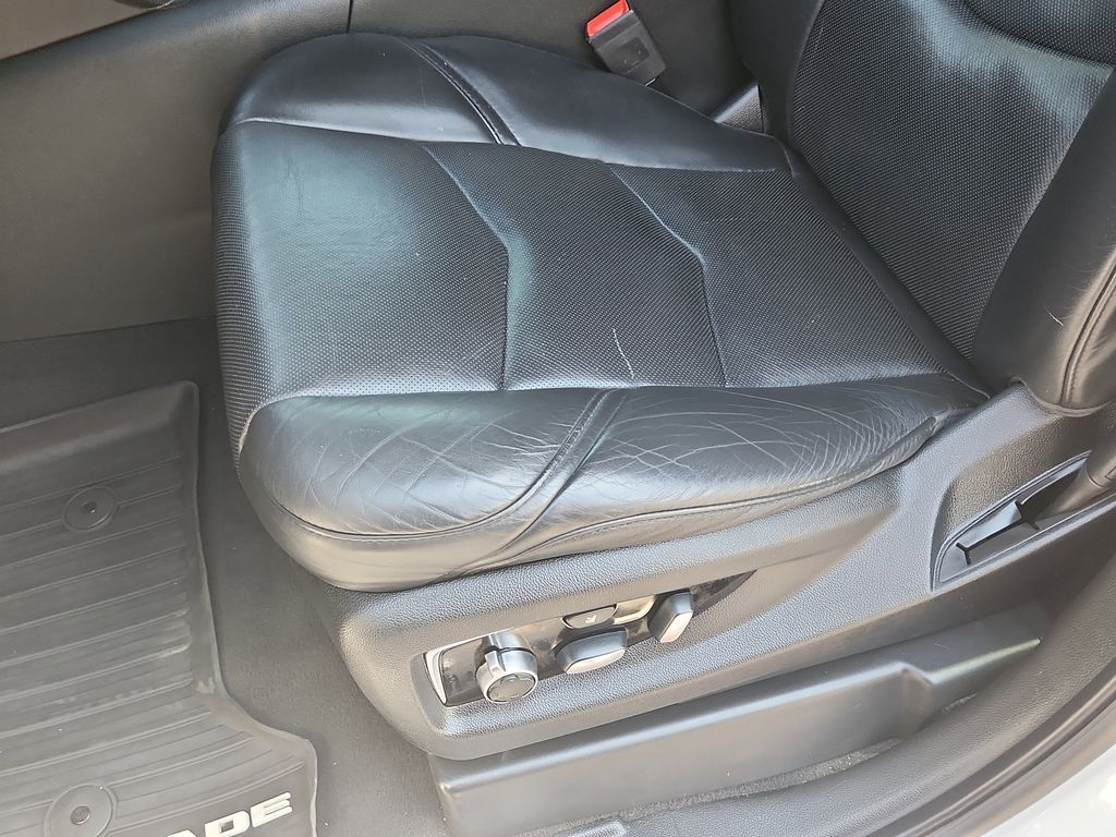 2019 Cadillac Escalade ESV Platinum - Photo 7