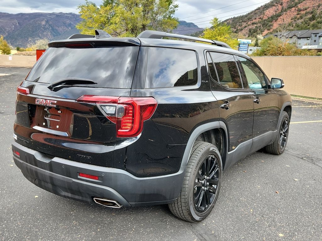 Used 2023 GMC Acadia SLE SUV