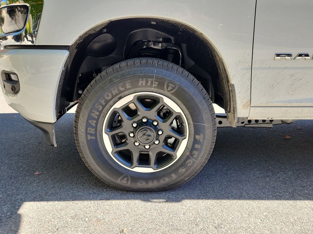 2026 RAM 2500 Laramie - Photo 16