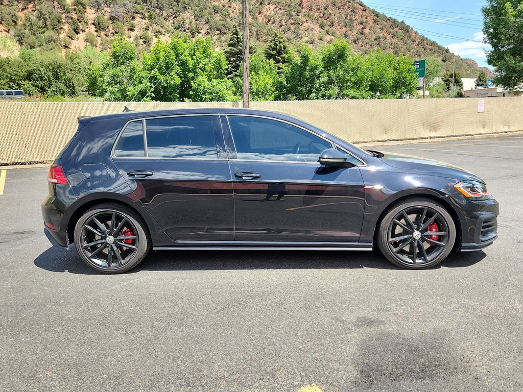 3VW6T7AU0MM005758