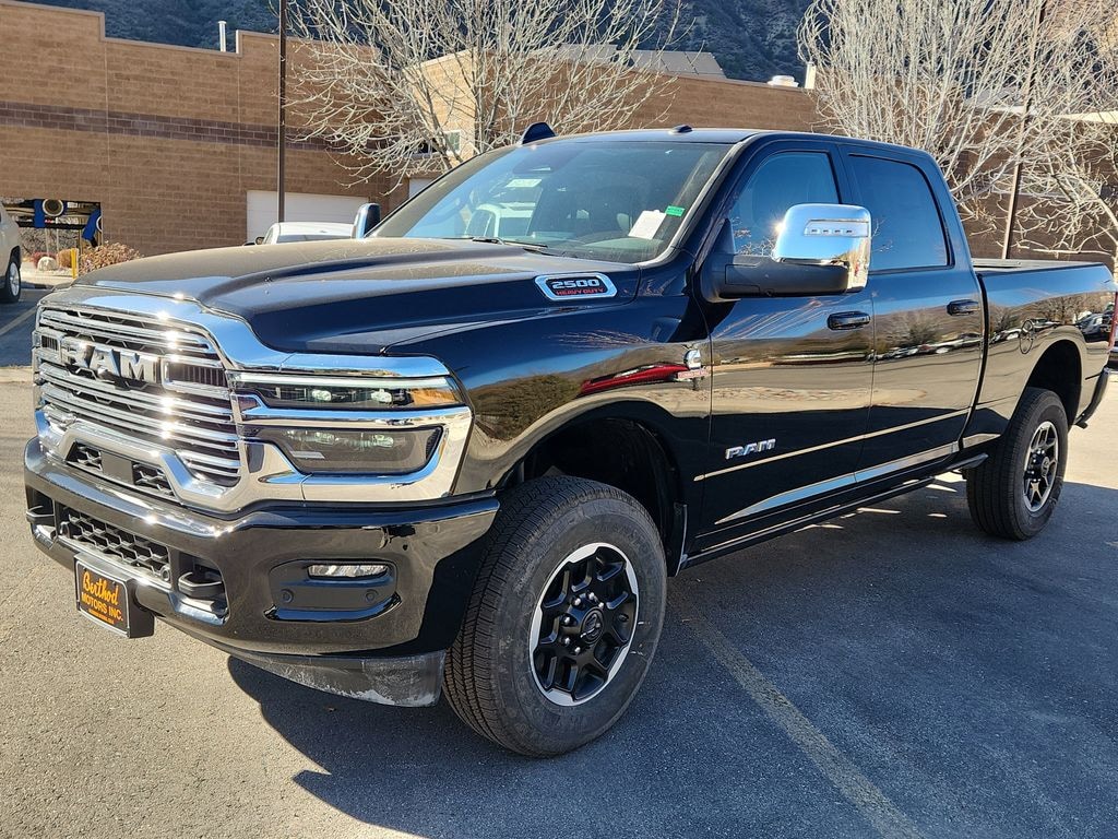 New 2026 Ram 2500 LARAMIE CREW CAB 4X4 6'4 BOX Pickup