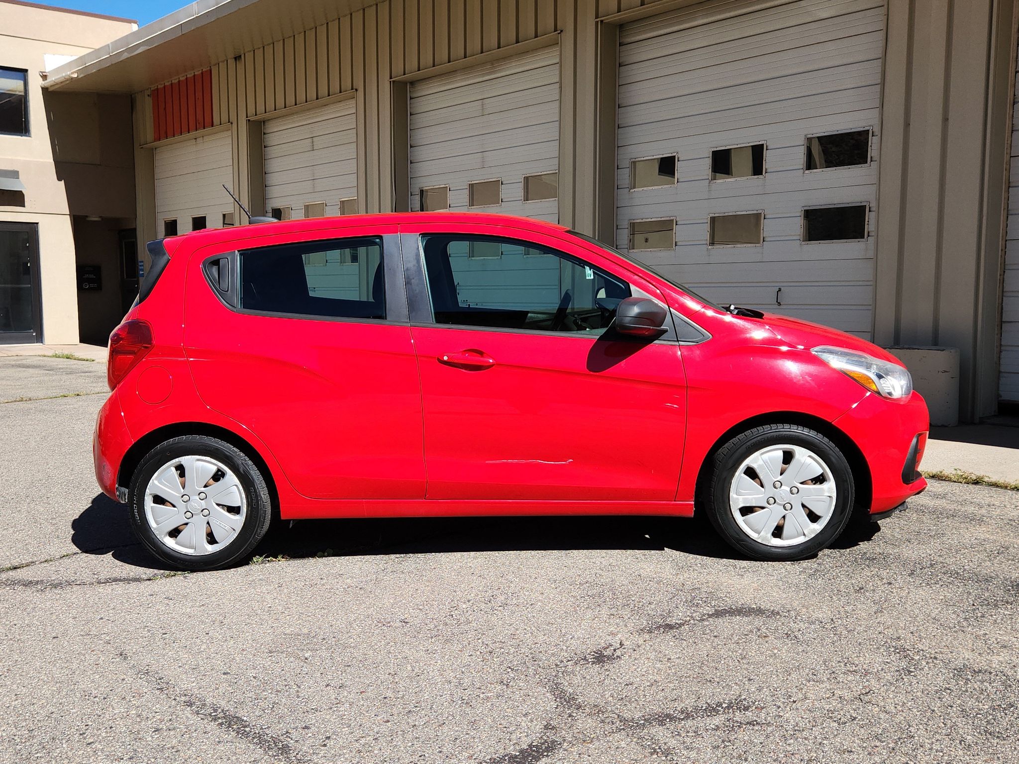 Used 2017 Chevrolet Spark LS with VIN KL8CB6SAXHC776798 for sale in Glenwood Springs, CO
