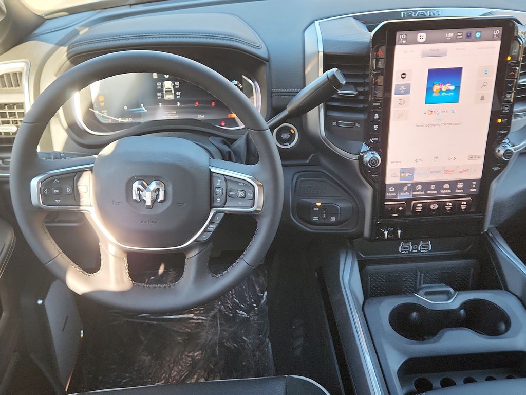 2026 RAM 2500 Laramie - Photo 10