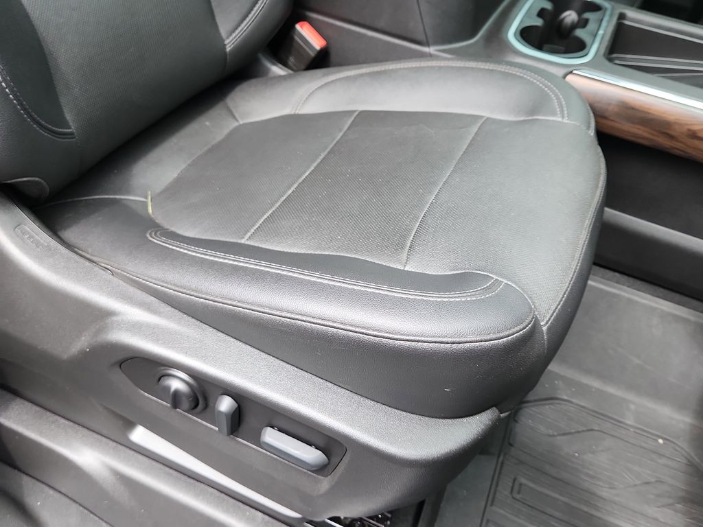 2022 GMC Sierra 1500 Limited SLT - Photo 14