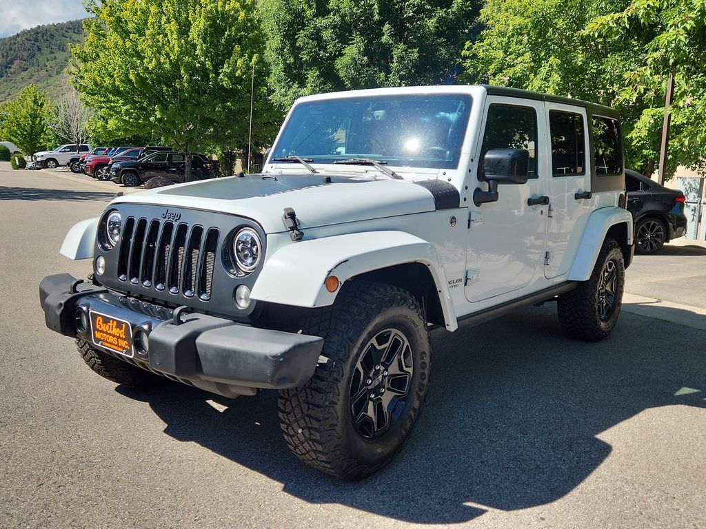2014 Jeep Wrangler Unlimited Sahara - Photo 4