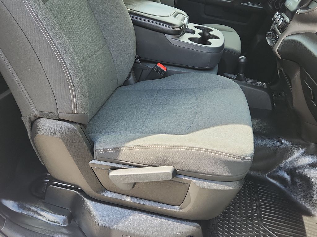 2022 RAM Ram 3500 Pickup Tradesman - Photo 13
