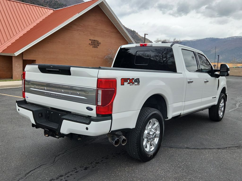 2022 Ford F-250 Platinum photo 3