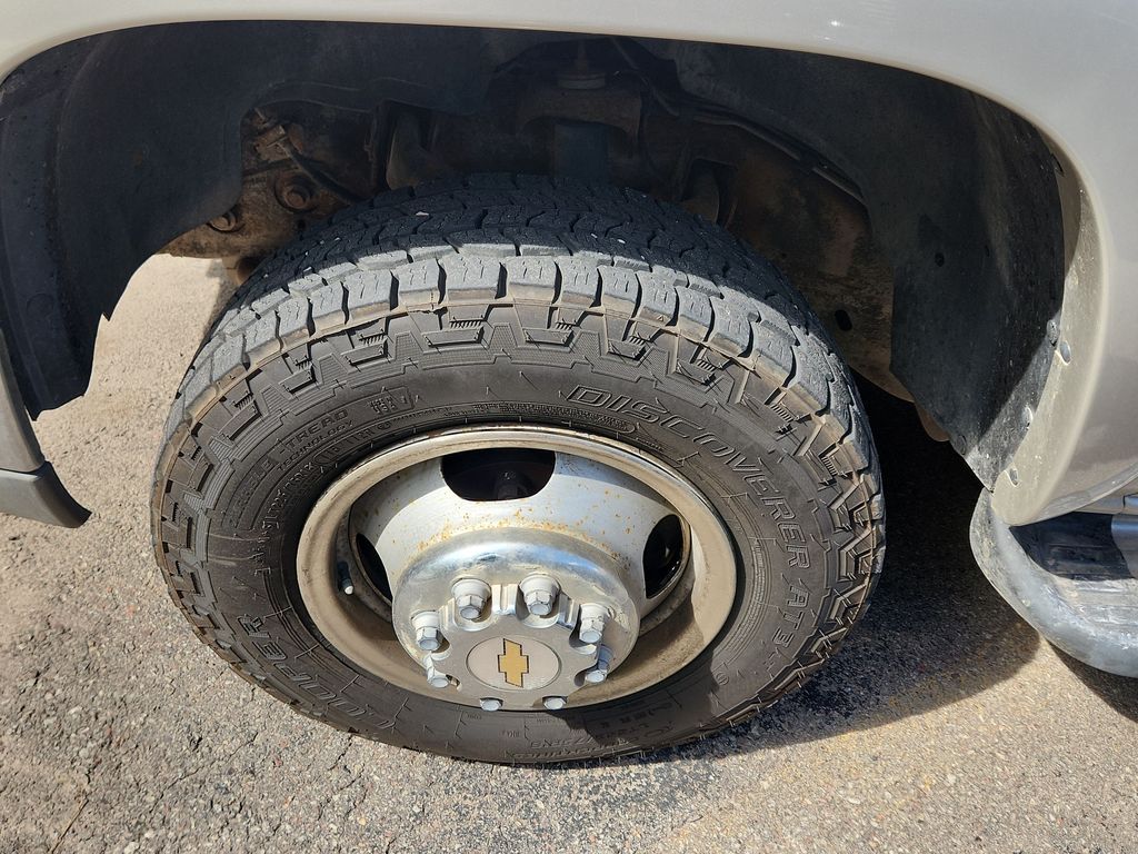 2005 Chevrolet Silverado 3500 LT - Photo 15