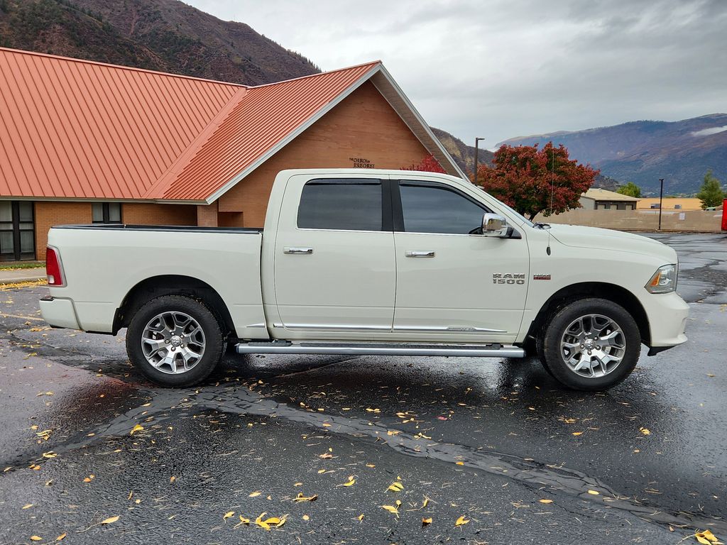 2017 Ram 1500 Longhorn photo 2