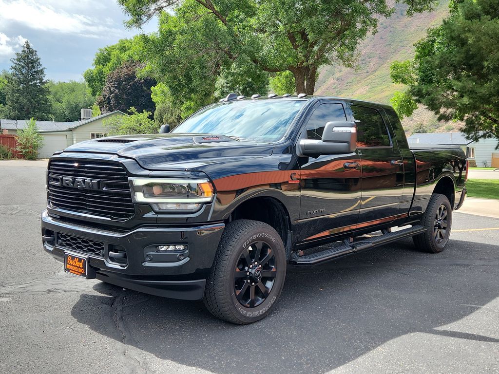 2024 Ram 3500 Laramie photo 3