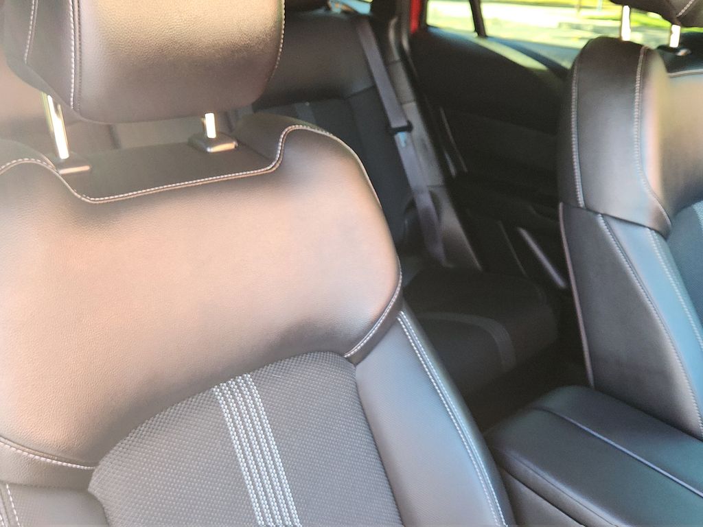 2023 Mazda CX-50 2.5 Select photo 12