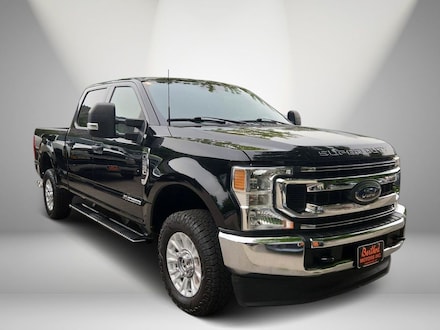2022 Ford F-250 XLT Truck Crew Cab
