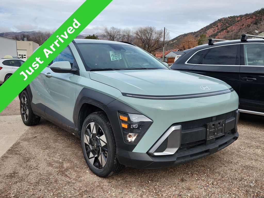 2024 Hyundai Kona SEL photo 2