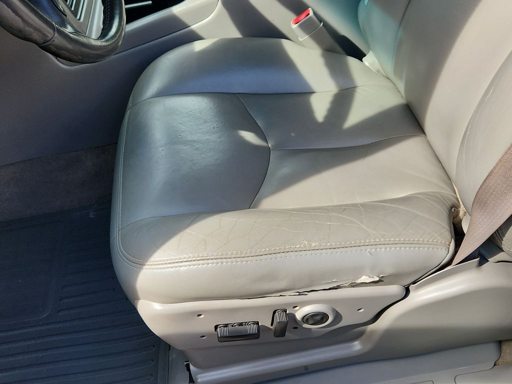 2005 Chevrolet Silverado 3500 LT - Photo 7