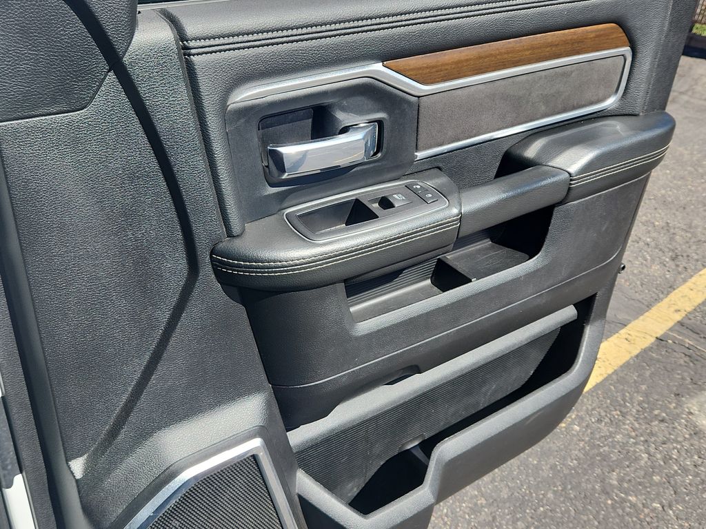 2024 RAM Ram 2500 Pickup Laramie - Photo 15