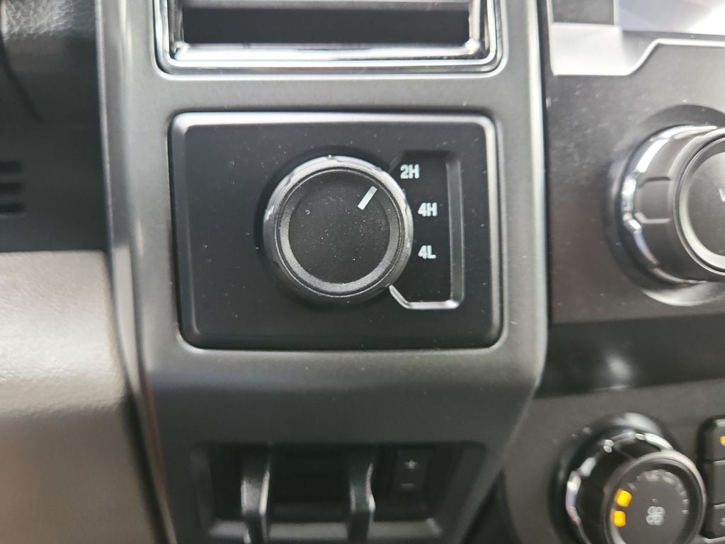 2022 Ford F-250 Super Duty XLT - Photo 21