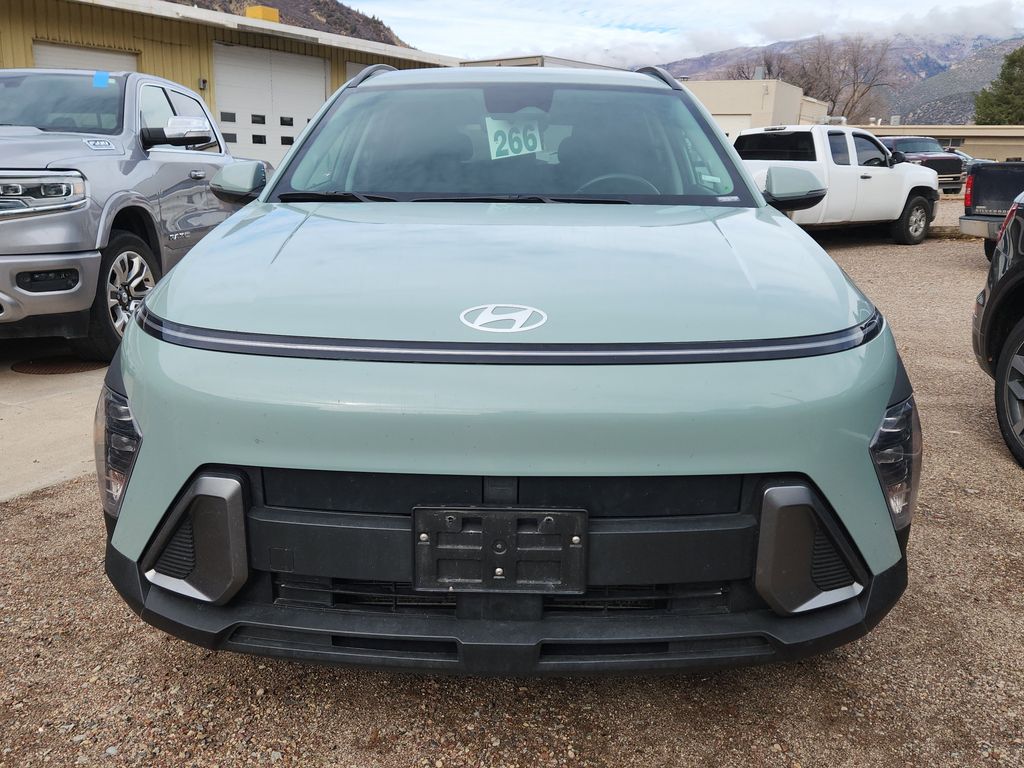 2024 Hyundai Kona SEL photo 3