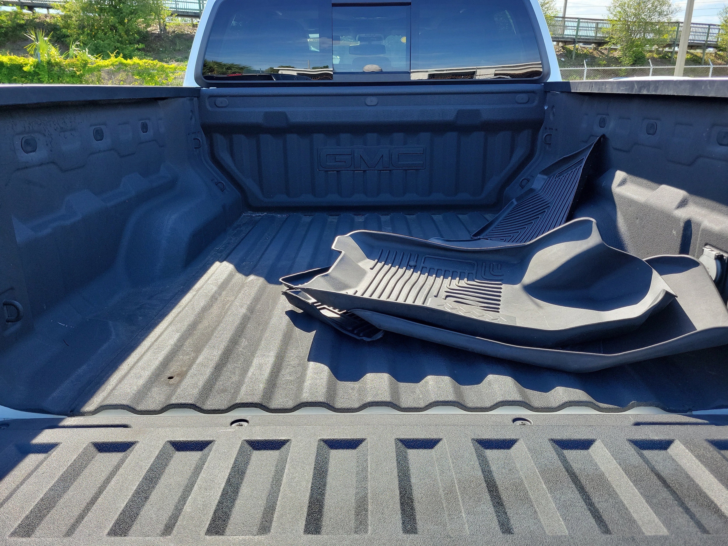 2024 GMC Canyon AT4 - Photo 8