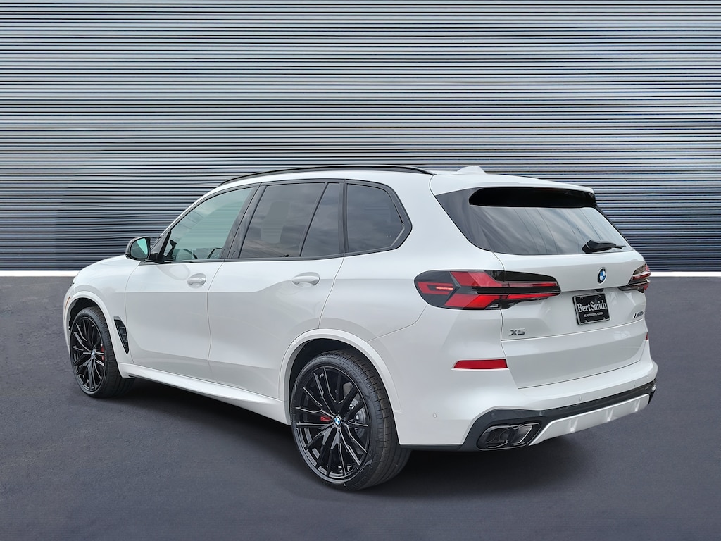 New 2026 BMW X5 M60i SUV