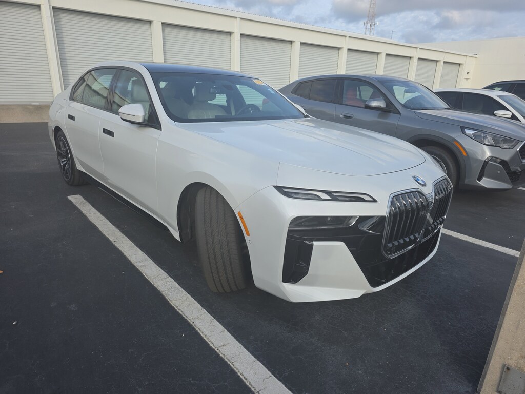 Used 2025 BMW 7 Series 740i Sedan