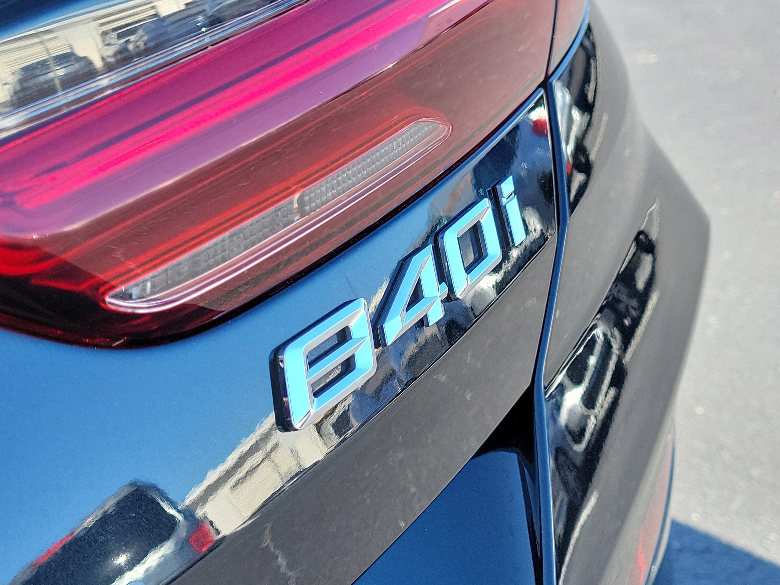 2023 BMW 8 Series 840i - Photo 6