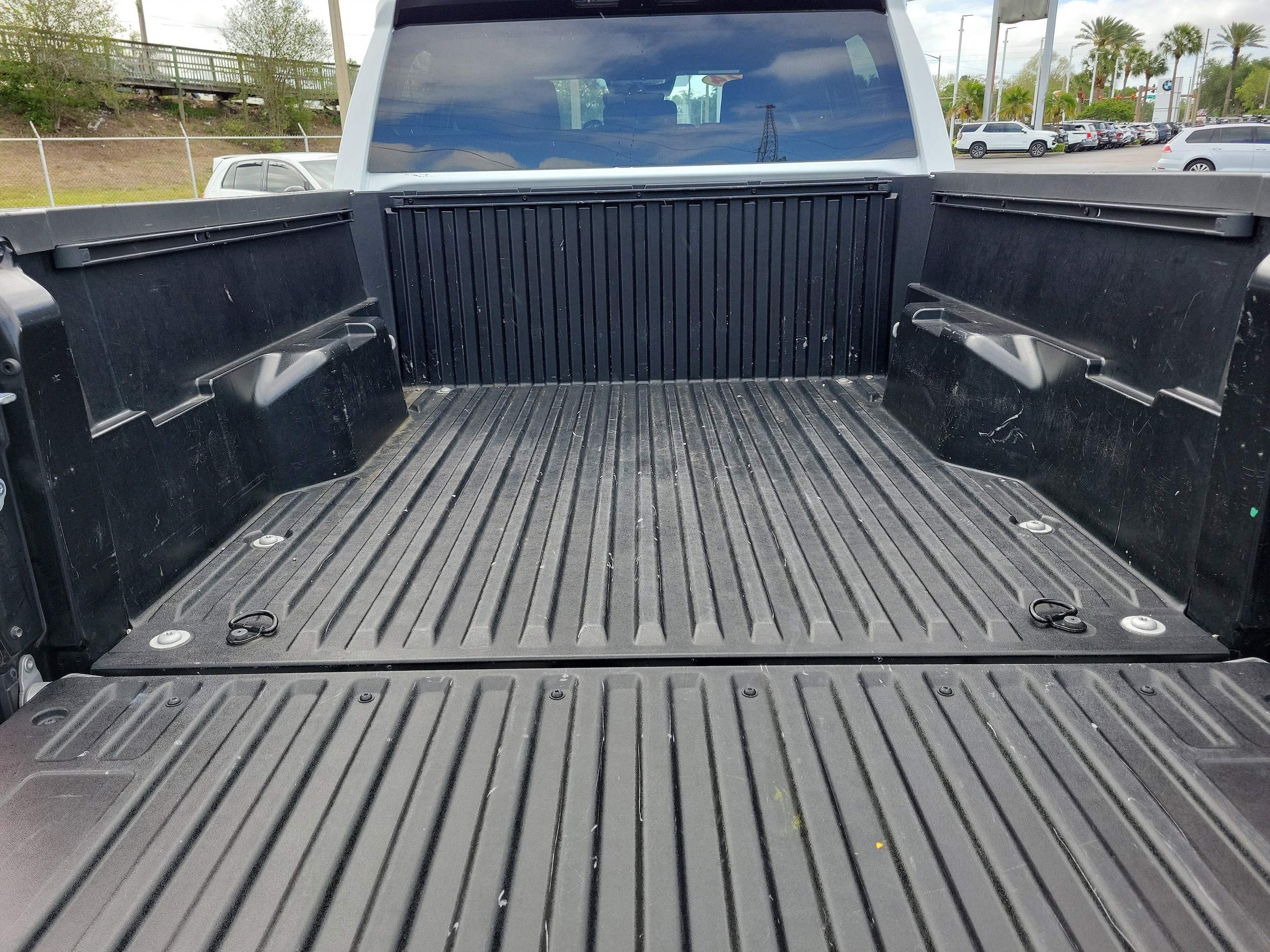 2024 Toyota Tacoma SR5 - Photo 8