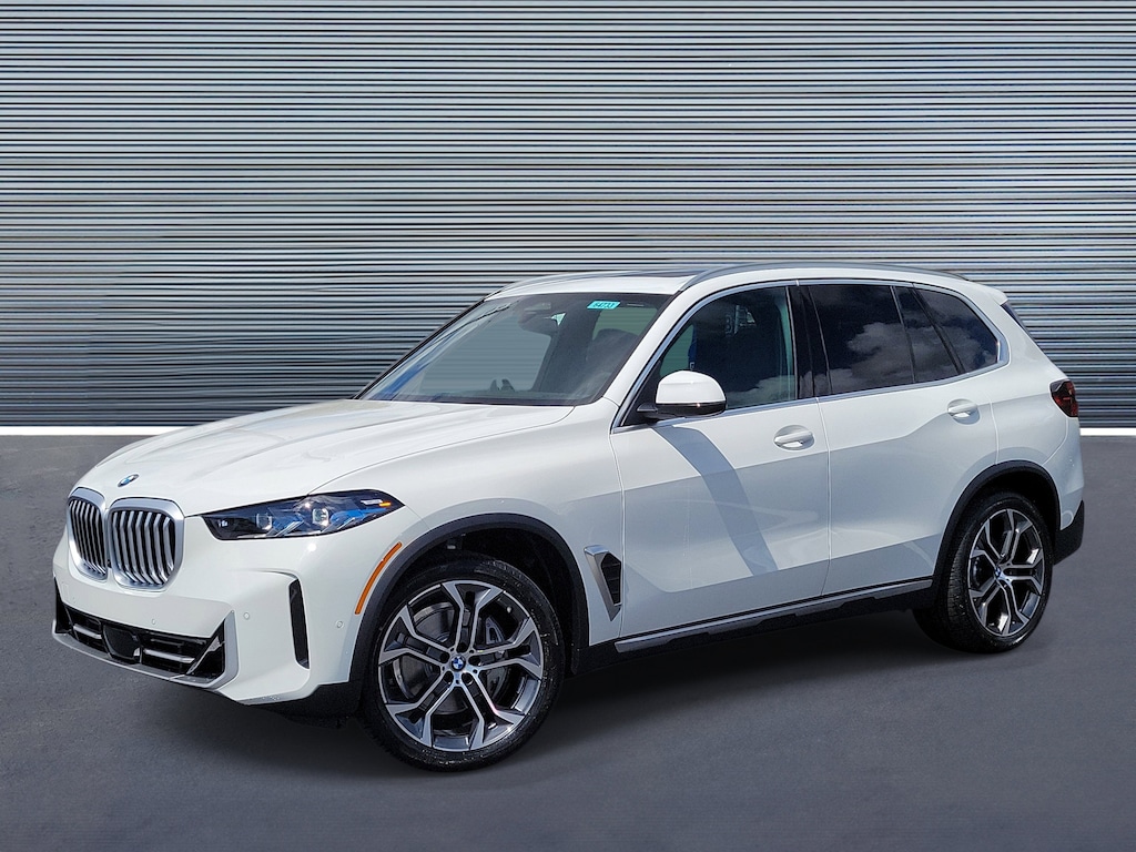 New 2026 BMW X5 sDrive40i SUV
