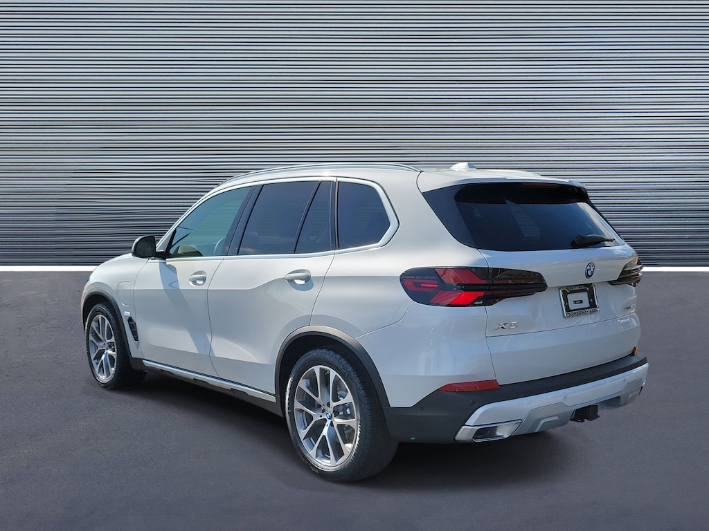 New 2026 BMW X5 PHEV xDrive50e SUV