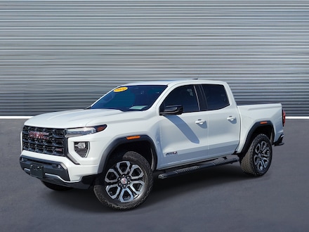 2024 GMC Canyon 4WD AT4 4WD Crew Cab AT4 1GTP6DEK6R1137286