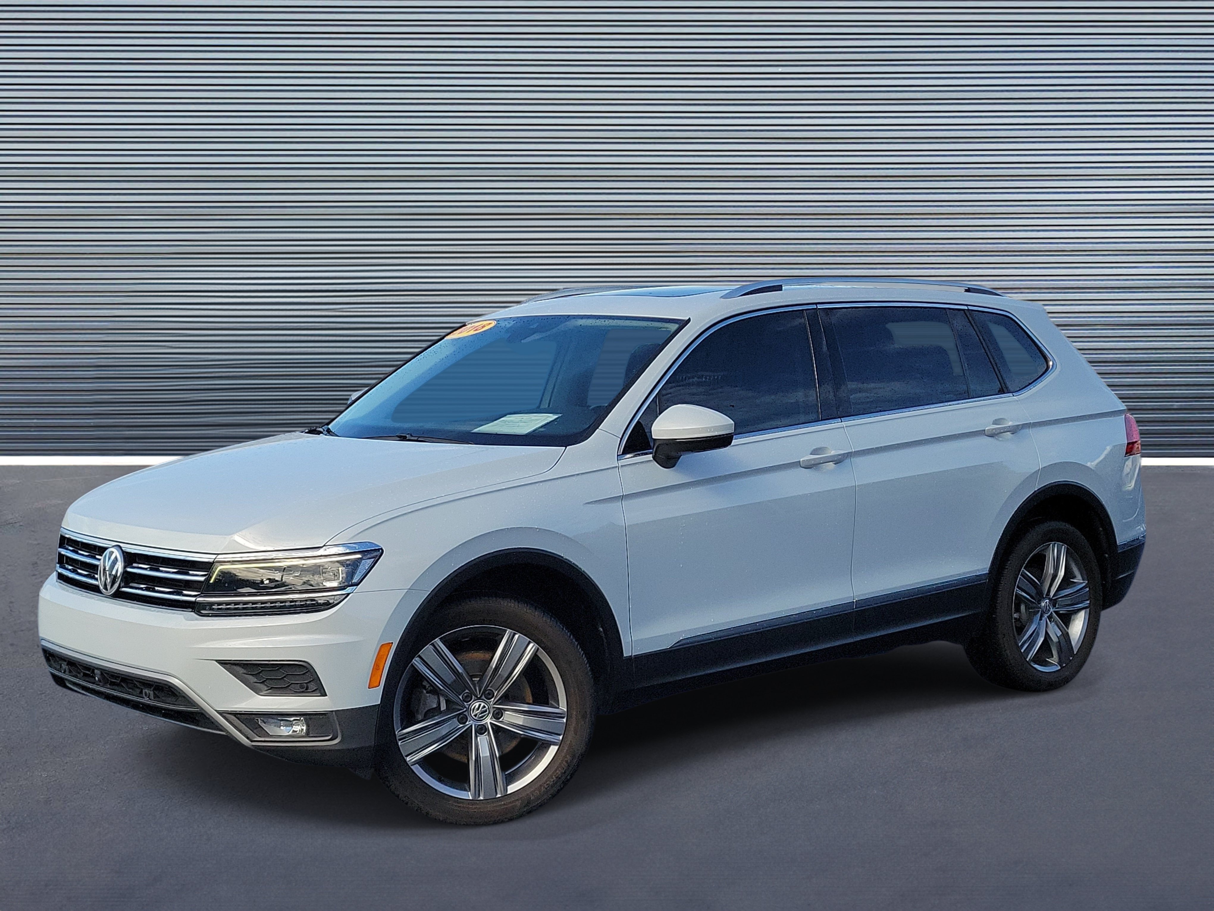 2018 Volkswagen Tiguan SEL Premium 2.0T SEL Premium 4MOTION 3VV4B7AXXJM219712