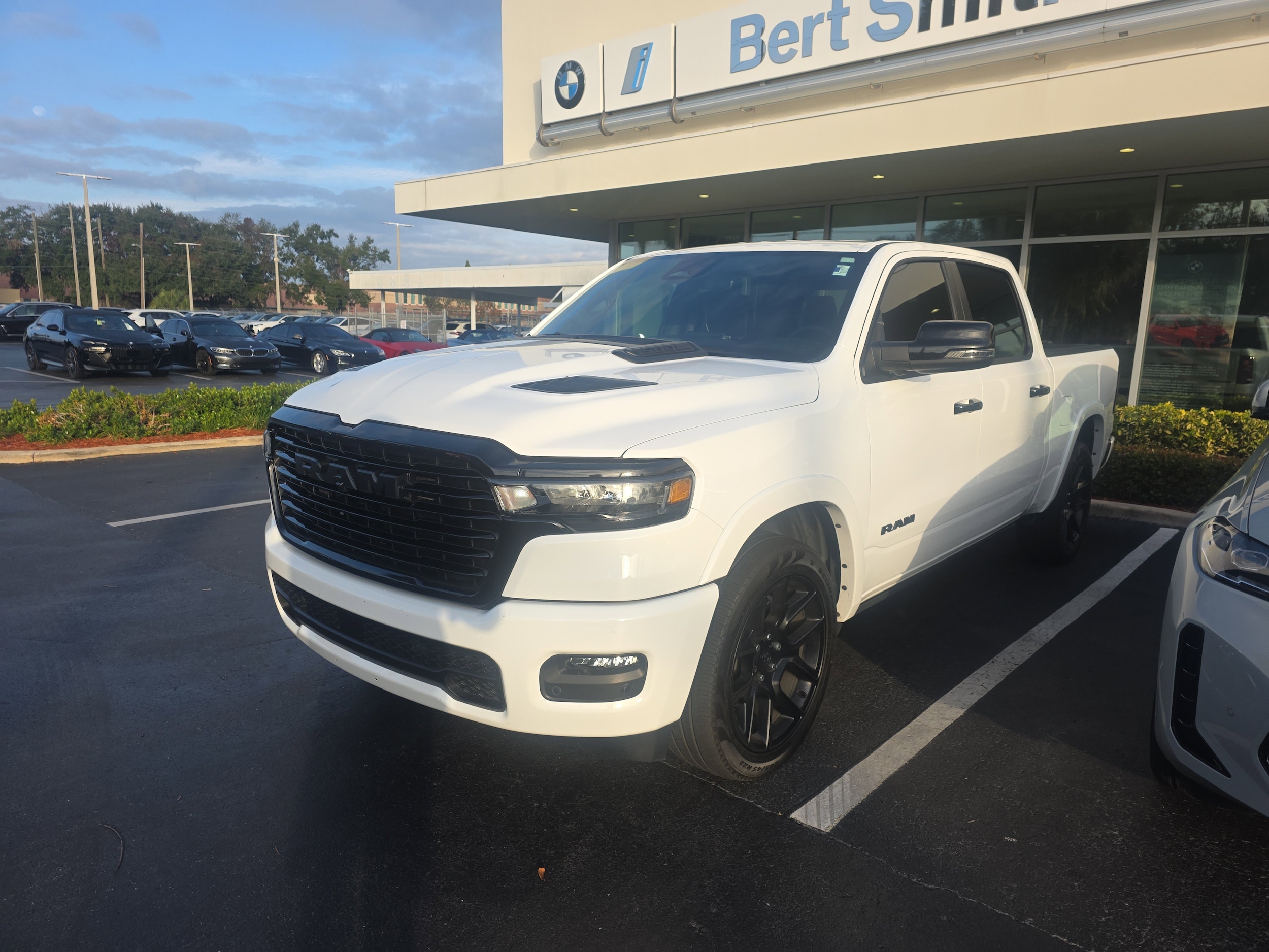 2025 RAM Ram 1500 Pickup Laramie's photo