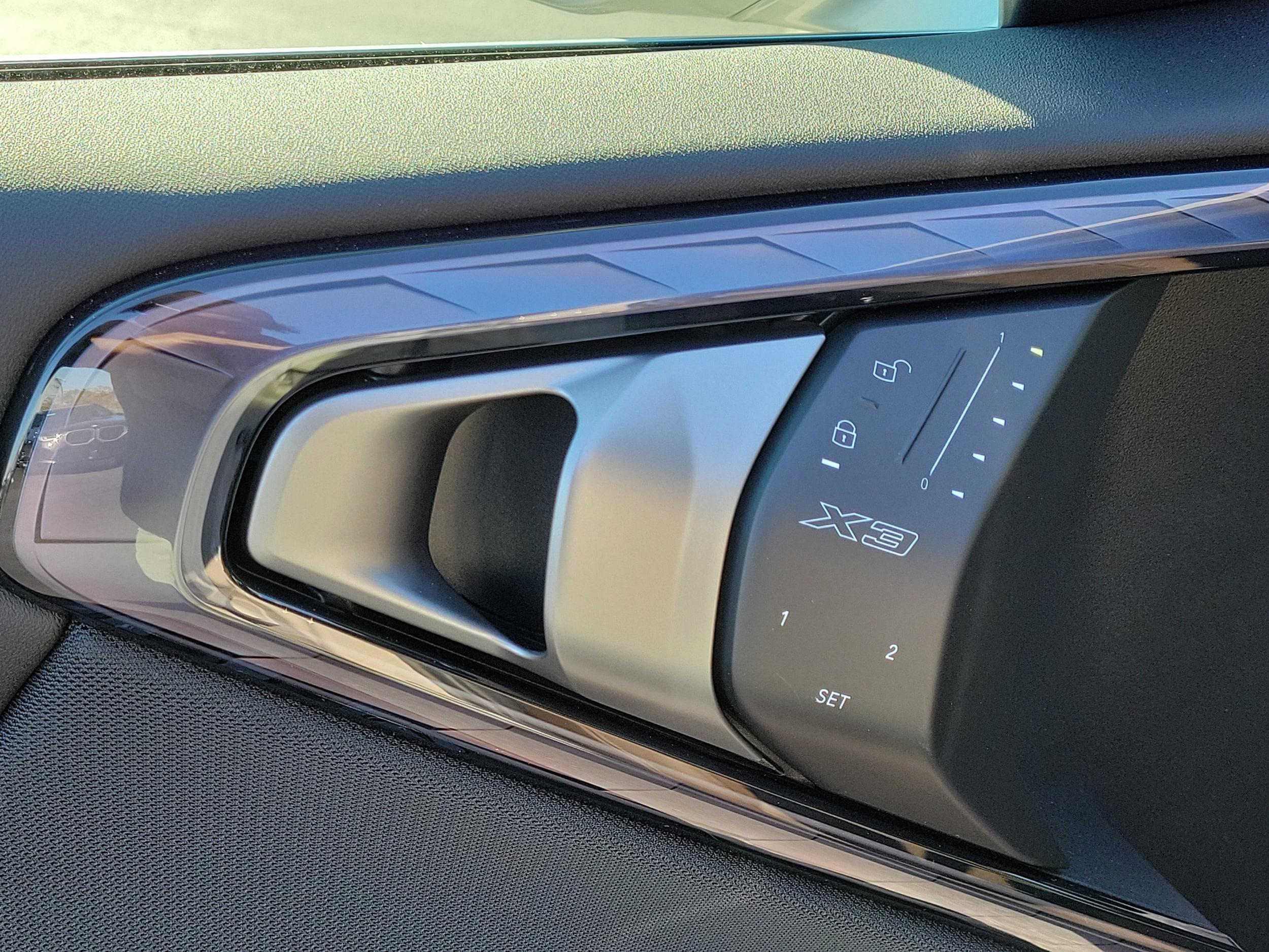 2026 BMW X3 30 - Photo 15