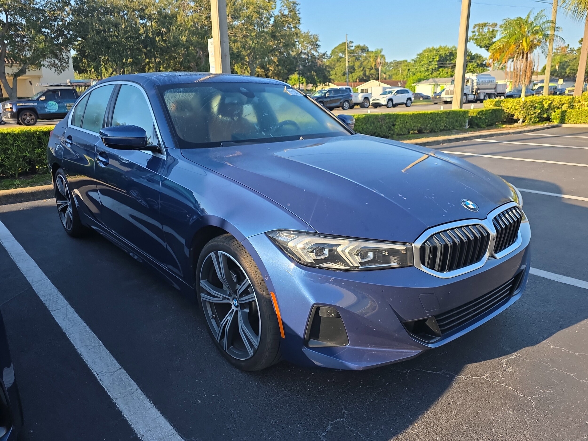 2024 Bmw 330i photo 2
