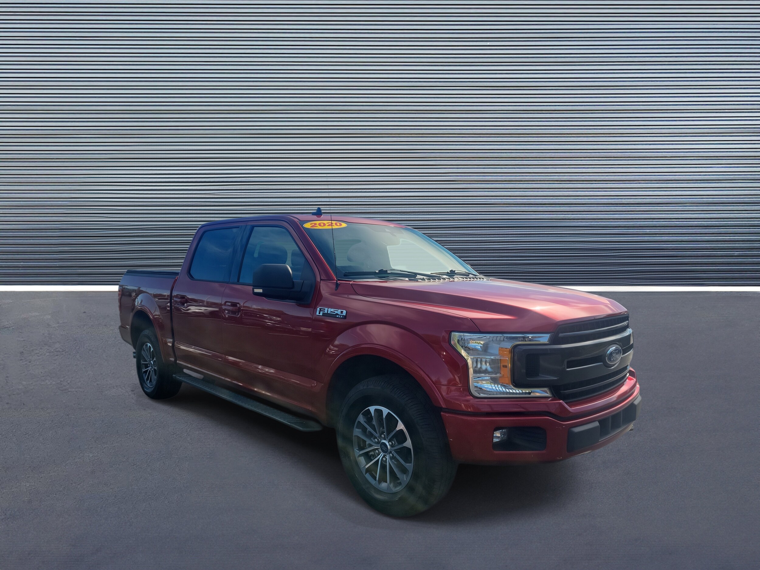 2020 Ford F-150 XLT photo 2