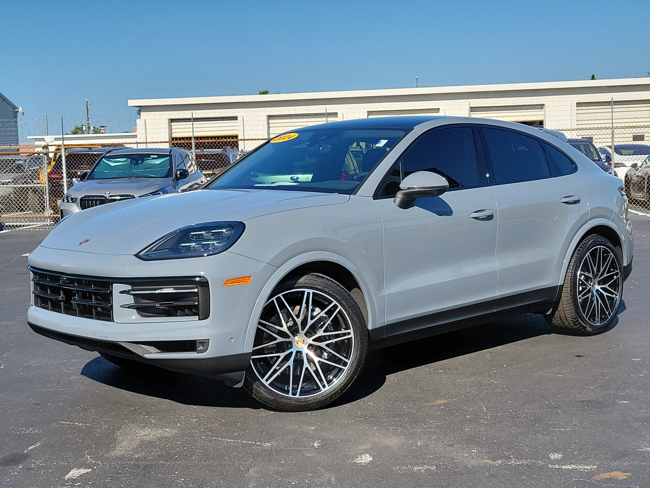 2024 Porsche Cayenne Coup Base
