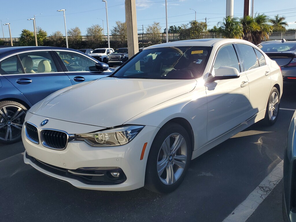 Used 2017 BMW 3 Series 330i Sedan