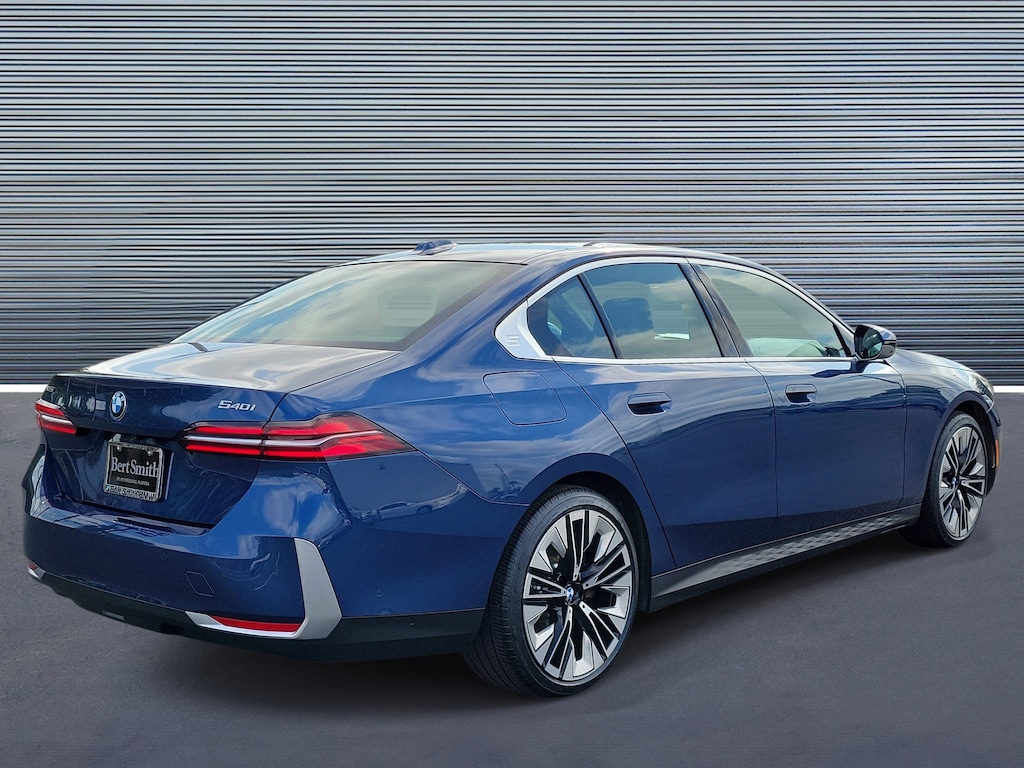 Used 2026 BMW 5 Series 540i xDrive Sedan