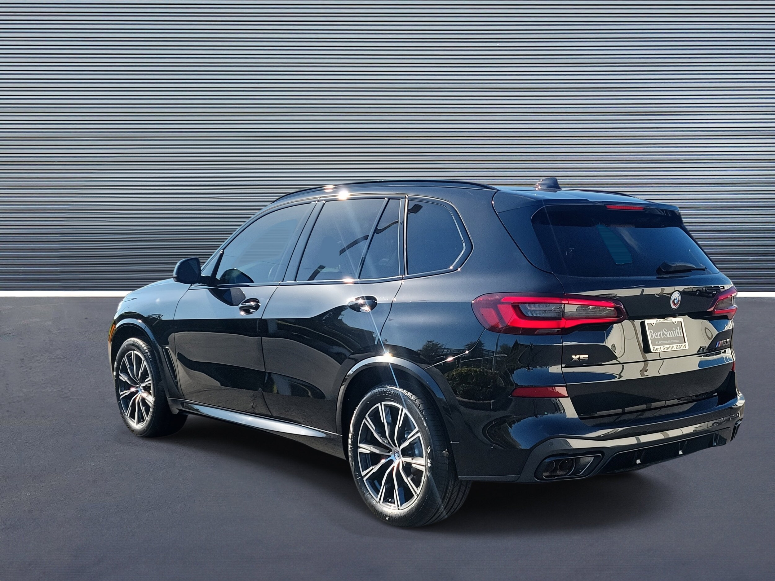 2023 Bmw X5 M50i photo 4