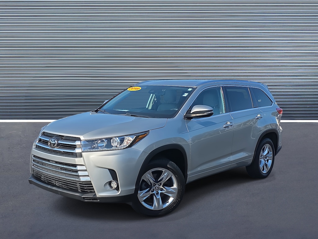 Used 2019 Toyota Highlander Limited Platinum Limited Platinum V6 FWD