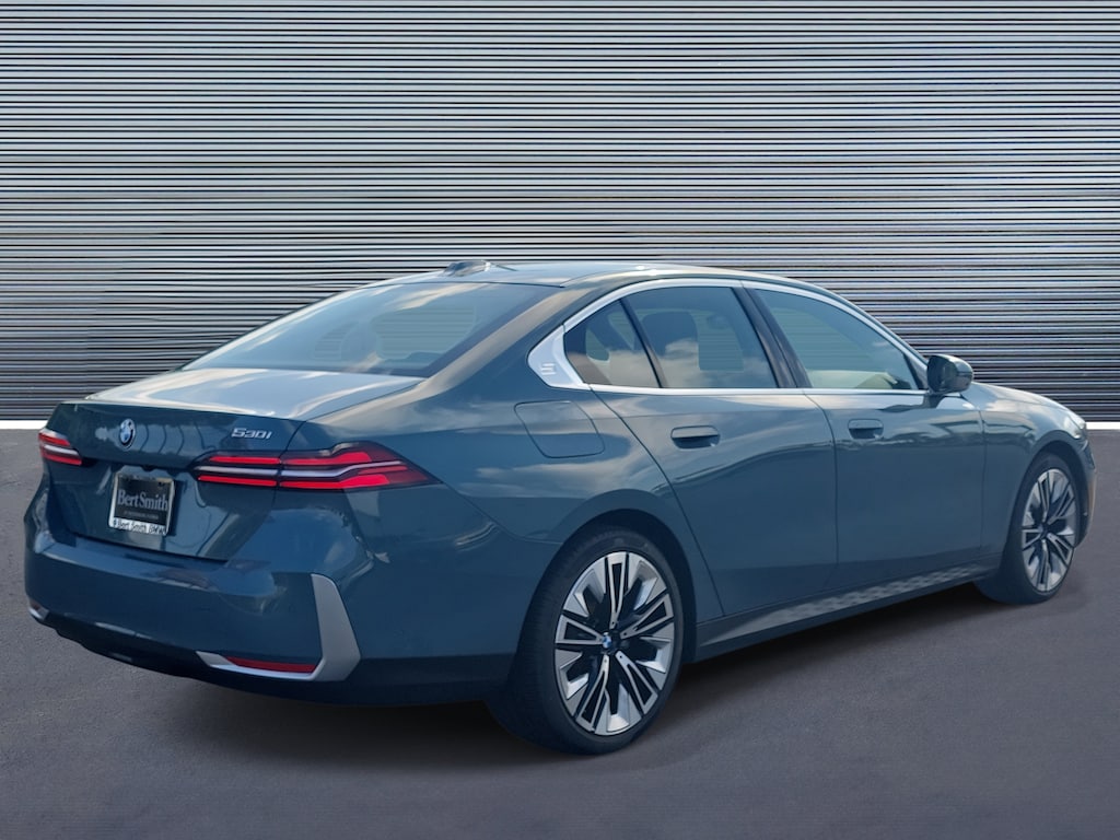 Used 2026 BMW 5 Series 530i Sedan