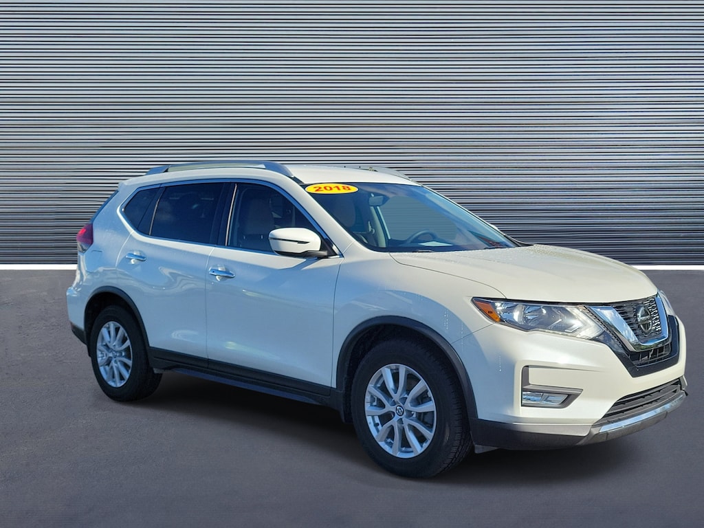 Used 2018 Nissan Rogue SV FWD SV