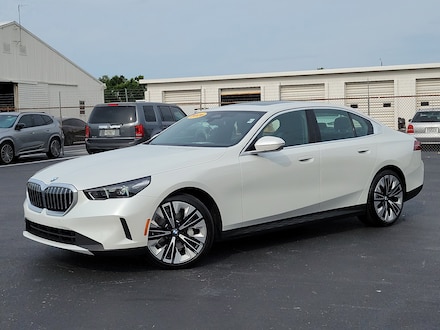 2026 BMW 5 Series 530i Sedan WBA43FJ08TCW25921