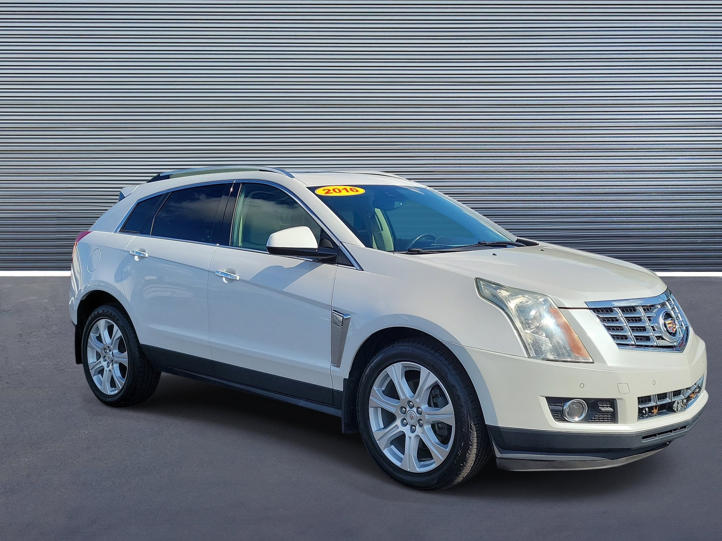 Used 2016 Cadillac SRX Performance Collection with VIN 3GYFNCE31GS504232 for sale in St. Petersburg, FL