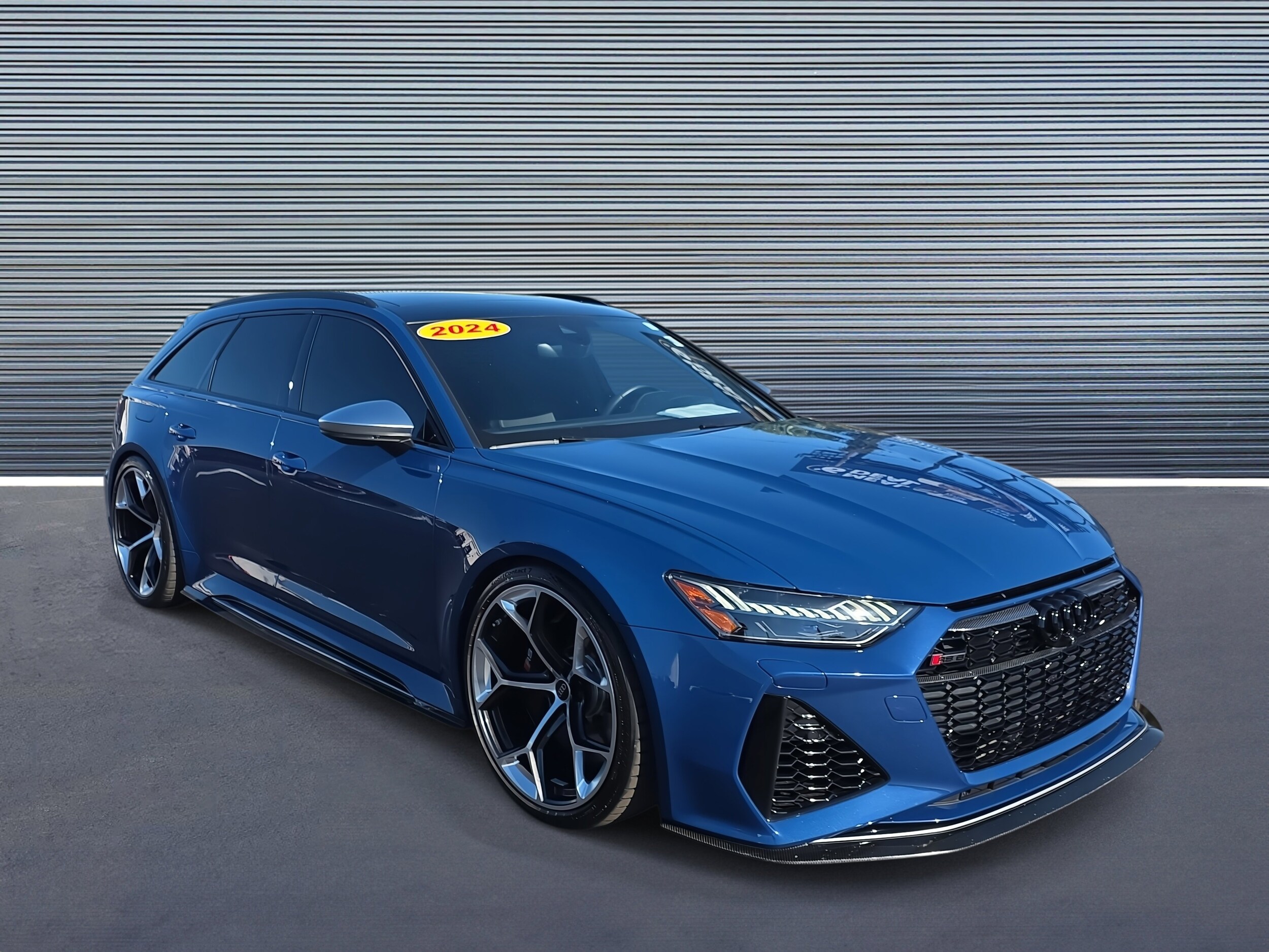 2024 Audi RS 6 Avant Performance Base photo 2