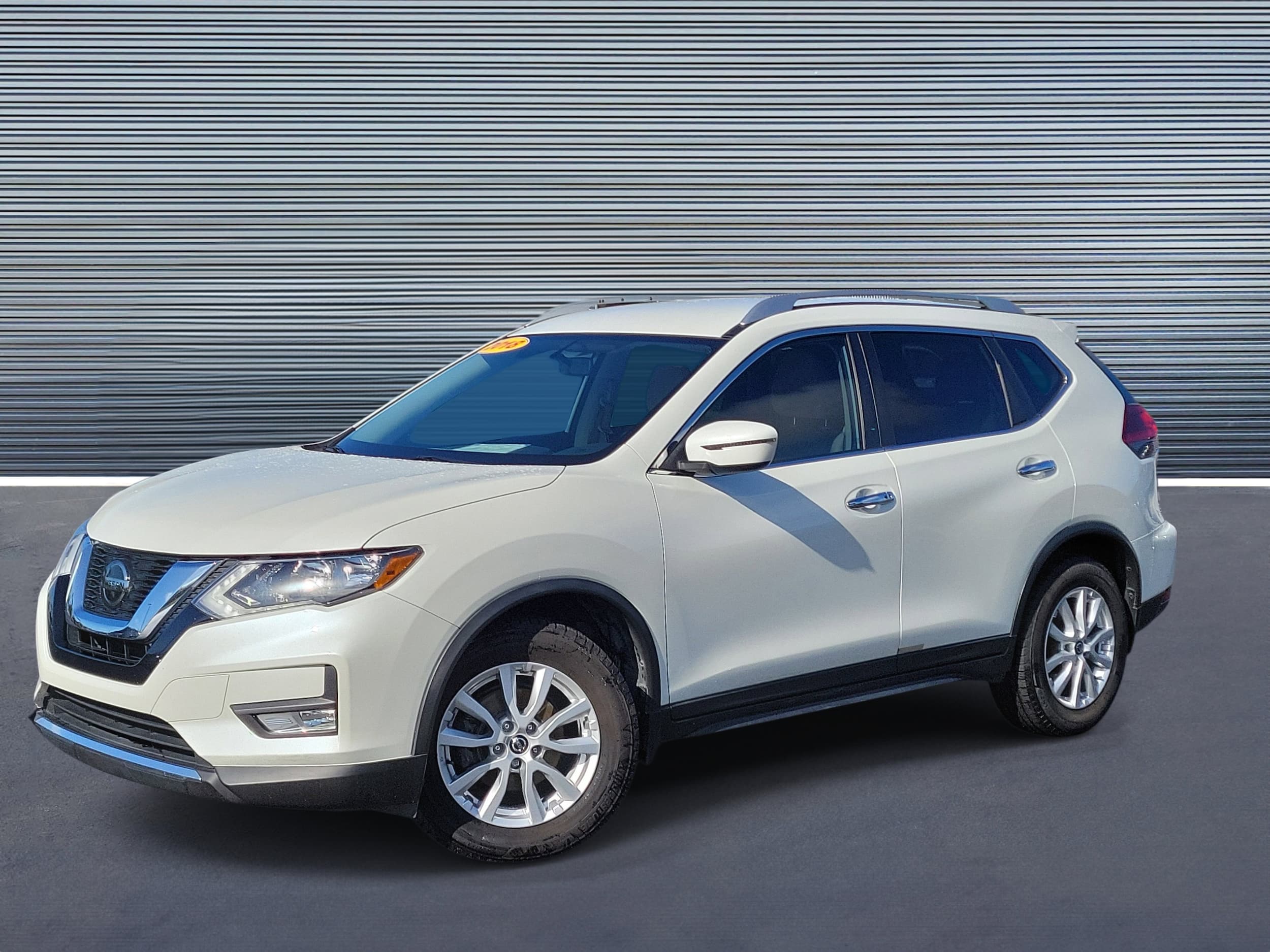 2018 Nissan Rogue SV FWD's photo